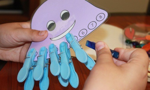 clothespin-octopus.jpg